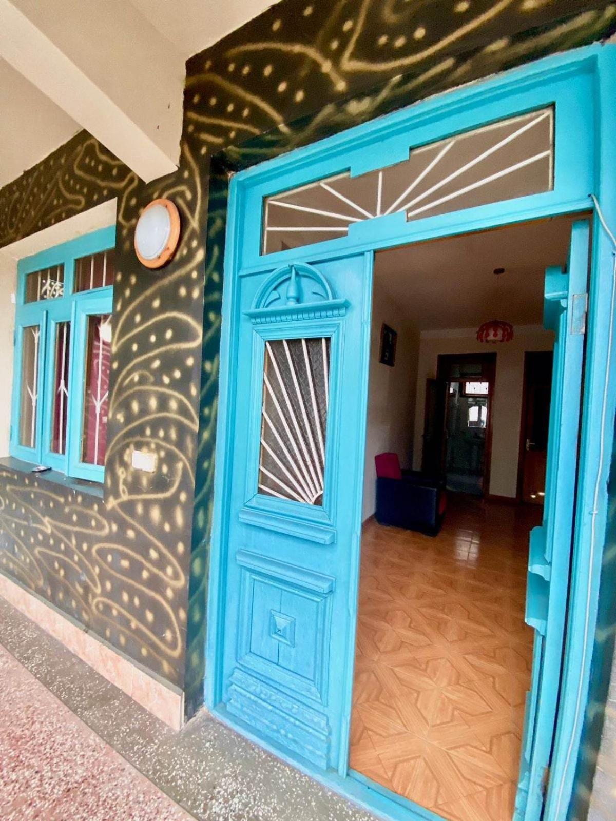 Nino And Ali Batumi Exterior foto